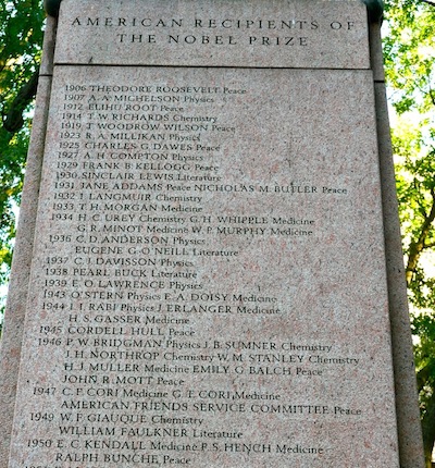 faulkner-nobel-monument